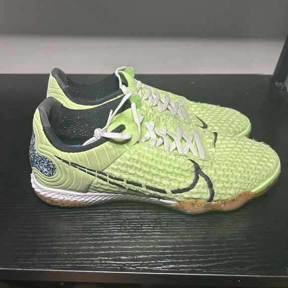 Nike React Gato Indoor Court Soccer Shoes Lime Glow CT0550 343 Men’s Size 7.5 - Picture 1 of 9